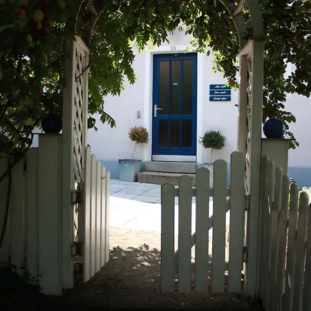 - Apartman
